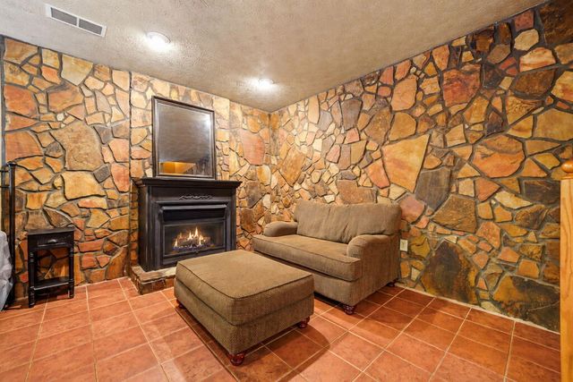 166 Walnut Mountain Court, Ellijay, GA 30536