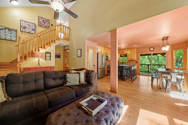 166 Walnut Mountain Court, Ellijay, GA 30536