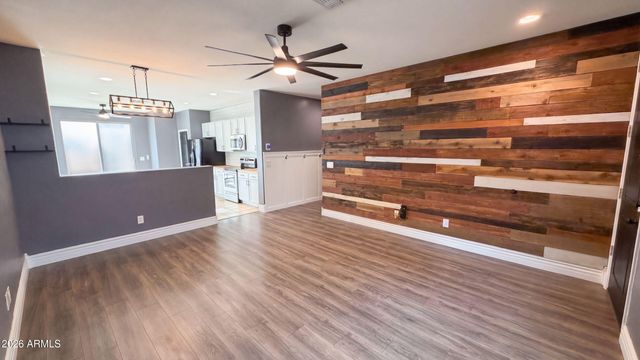 18175 W CARLOTA Lane, Surprise, AZ 85387