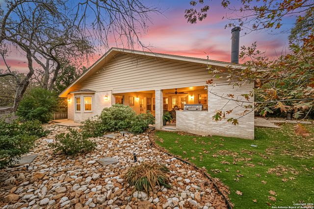 338 Prinz Dr, San Antonio, TX 78213