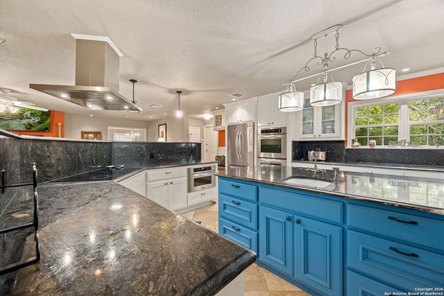 338 Prinz Dr, San Antonio, TX 78213