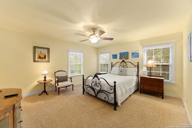 338 Prinz Dr, San Antonio, TX 78213