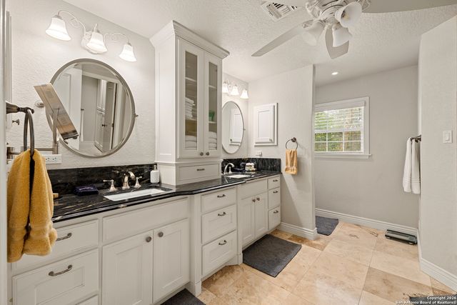 338 Prinz Dr, San Antonio, TX 78213