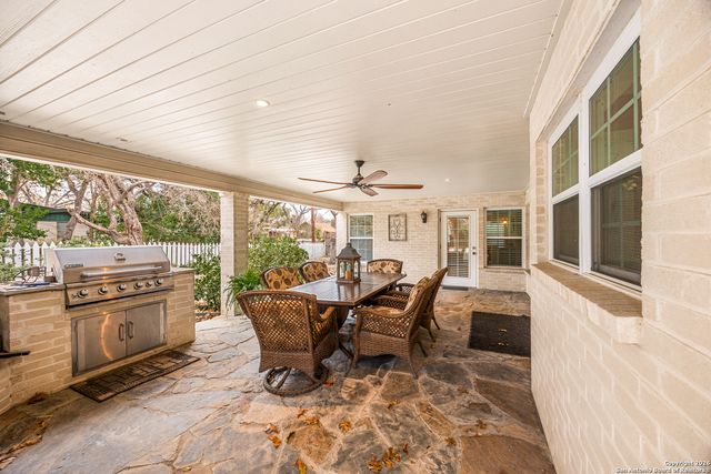 338 Prinz Dr, San Antonio, TX 78213