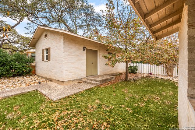 338 Prinz Dr, San Antonio, TX 78213