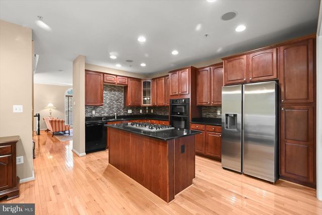 8866 MONTJOY PL, Ellicott City, MD 21043