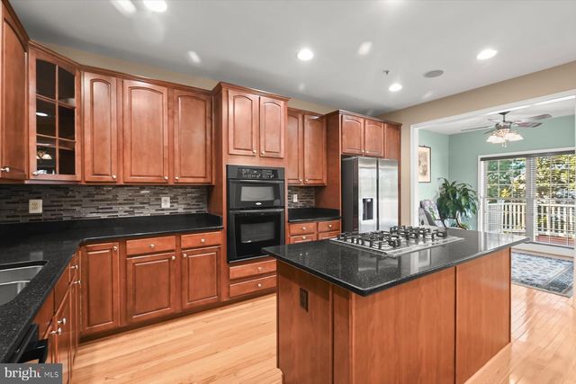 8866 MONTJOY PL, Ellicott City, MD 21043
