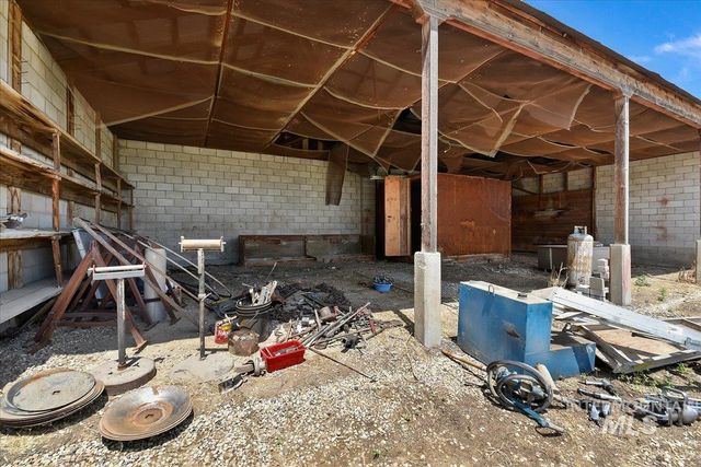 15279 S Indiana Ave, Caldwell, ID 83607