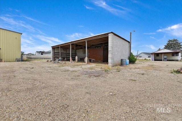 15279 S Indiana Ave, Caldwell, ID 83607