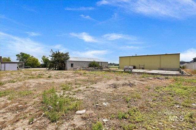 15279 S Indiana Ave, Caldwell, ID 83607