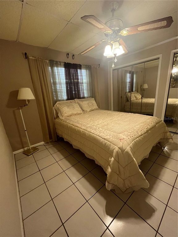 Image 7 of property listing at 2405 CORRINE STREET, Tampa, FL 33605