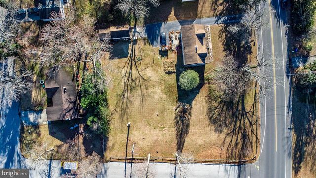 609 HAWKS BRIDGE ROAD, Carneys Point, NJ 08069