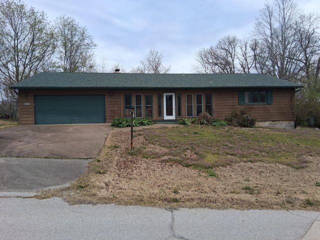 666 Baker Street, Forsyth, MO 65653