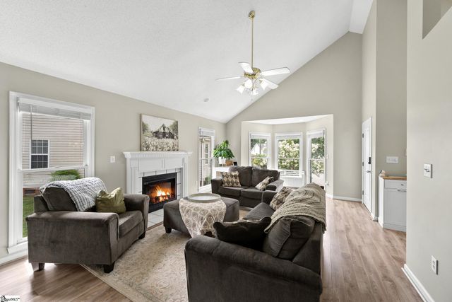 11 Heathfield Court, Simpsonville, SC 29681