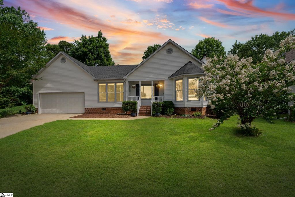 11 Heathfield Court, Simpsonville, SC 29681