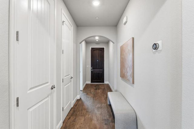 1257 E Via Ulivo, Fresno, CA 93730