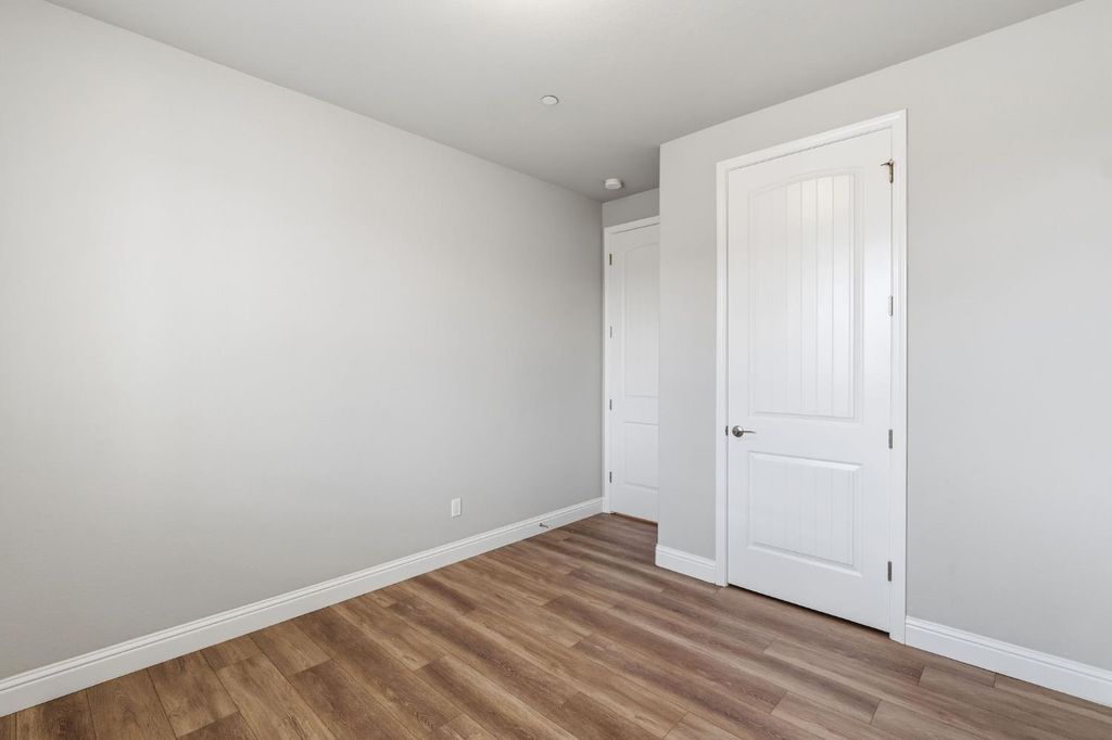 Image 27 of property listing at 1257 E Via Ulivo, Fresno, CA 93730