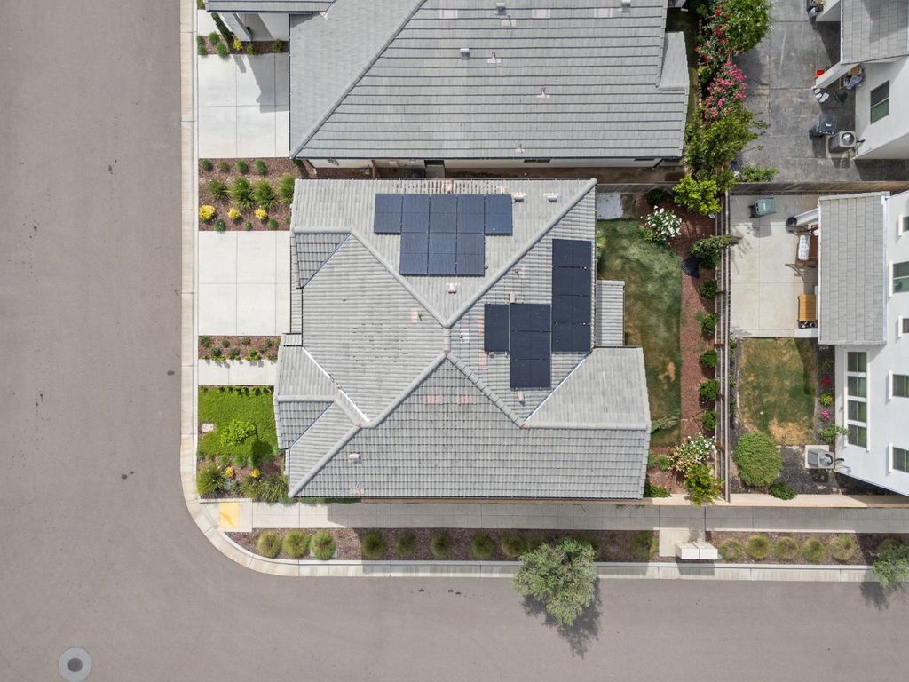 Image 34 of property listing at 1257 E Via Ulivo, Fresno, CA 93730