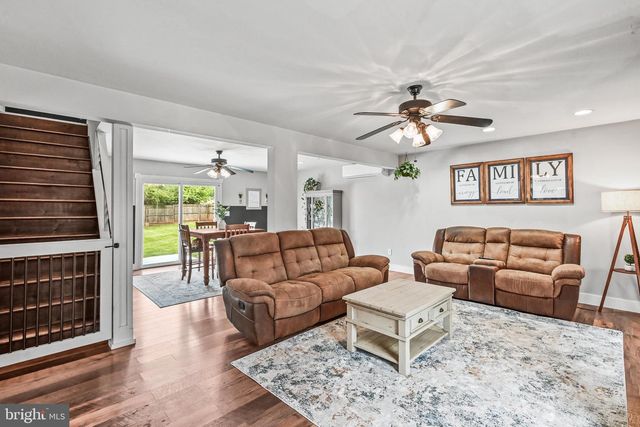 41 BUGLER DR, New Oxford, PA 17350