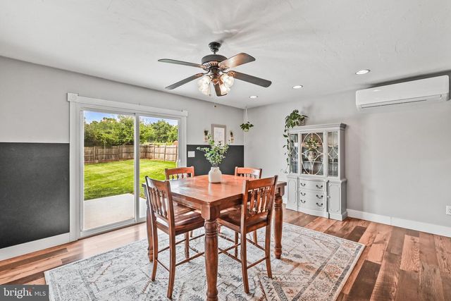 41 BUGLER DR, New Oxford, PA 17350