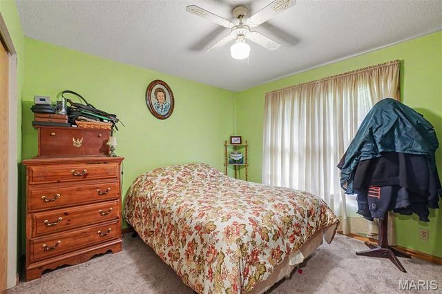 12126 Meade Drive, Wright City, MO 63390