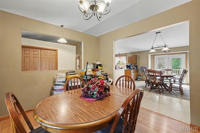 12126 Meade Drive, Wright City, MO 63390