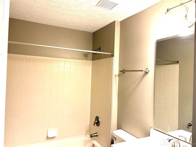 2350 Queensway Drive, Miami Twp, OH 45342