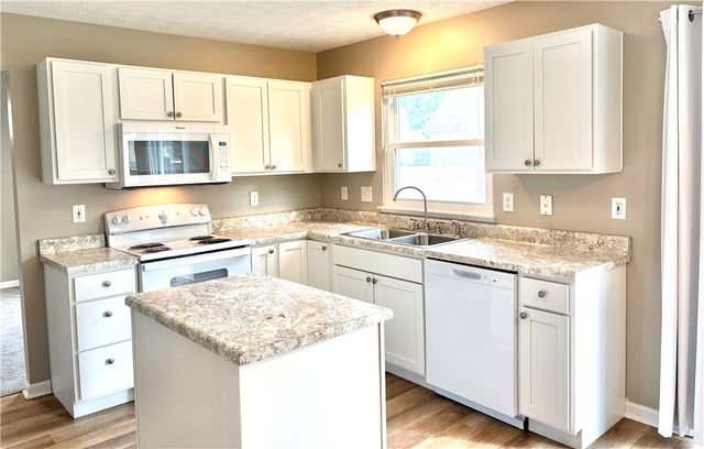 2350 Queensway Drive, Miami Twp, OH 45342