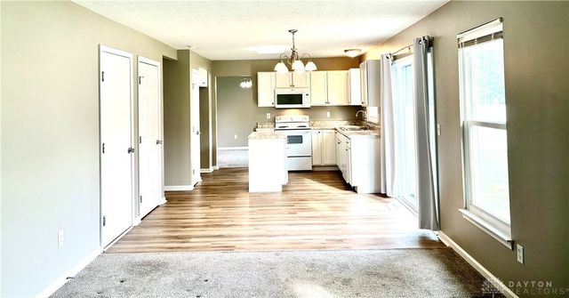 2350 Queensway Drive, Miami Twp, OH 45342