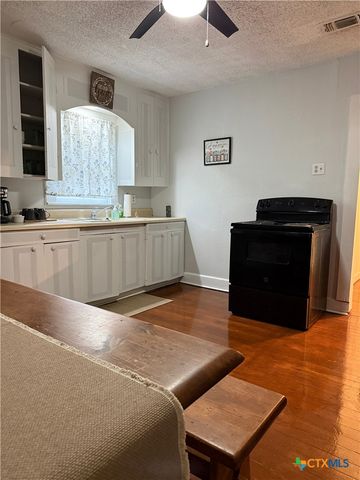 1201 S 25th Street, Temple, TX 76504