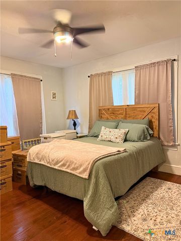 1201 S 25th Street, Temple, TX 76504