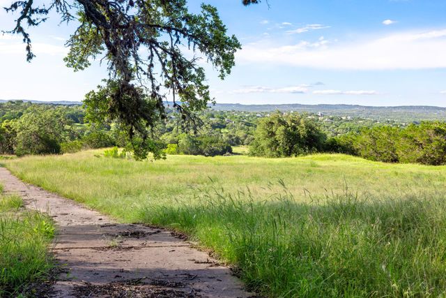 4 Shilo CV, Wimberley, TX 78676