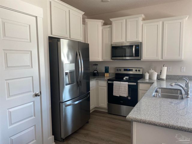 9613 Nature Creek Blvd, Pensacola, FL 32526