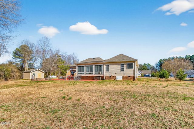 8712 Clear Pool Lane, Willow Springs, NC 27592