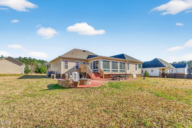 8712 Clear Pool Lane, Willow Springs, NC 27592