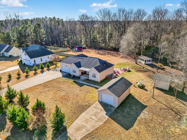 8712 Clear Pool Lane, Willow Springs, NC 27592