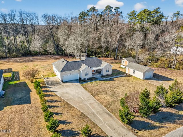 8712 Clear Pool Lane, Willow Springs, NC 27592