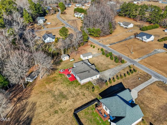 8712 Clear Pool Lane, Willow Springs, NC 27592