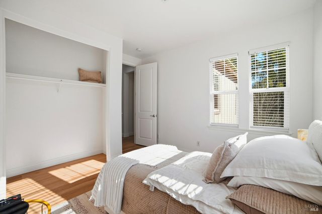 4077 Calloway Dr, Santa Rosa, CA 95409