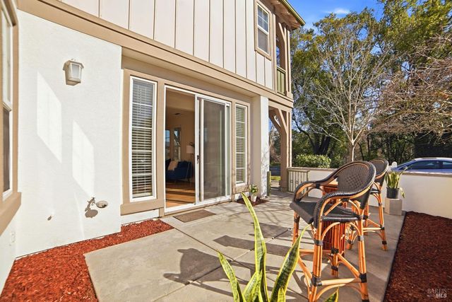 4077 Calloway Dr, Santa Rosa, CA 95409