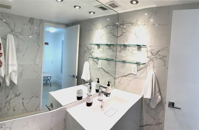 5151 Collins Avenue 828, Miami Beach, FL 33140