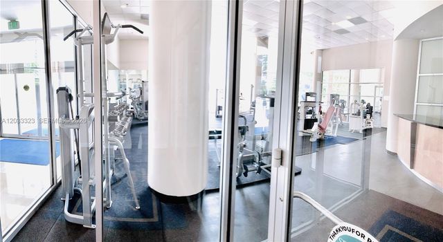 5151 Collins Avenue 828, Miami Beach, FL 33140