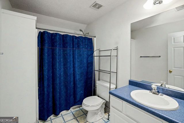 165 Crescent Circle, Newnan, GA 30265
