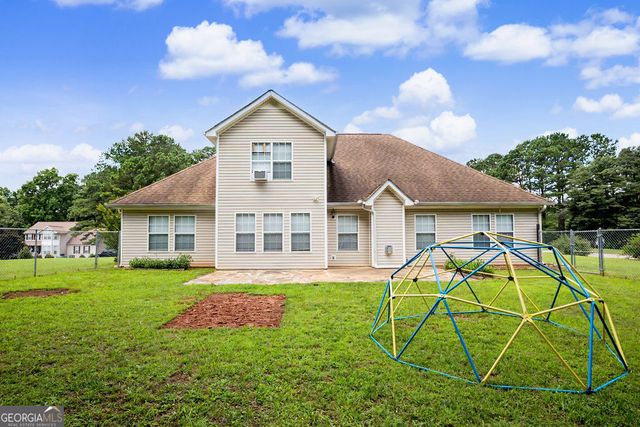 165 Crescent Circle, Newnan, GA 30265