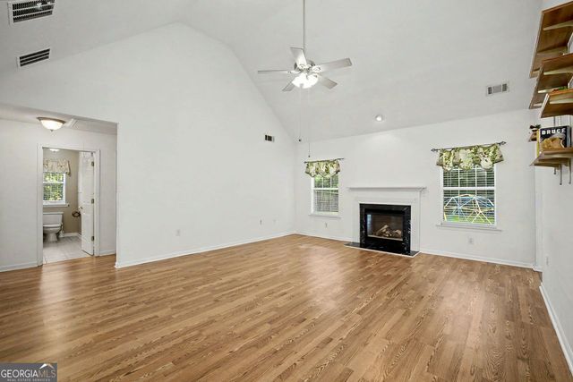 165 Crescent Circle, Newnan, GA 30265