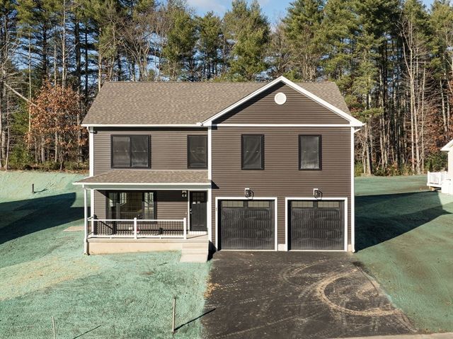 23 High Bluff Rd, Belchertown, MA 01007
