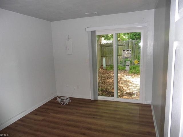 449 Peregrine ST, Virginia Beach, VA 23462