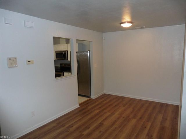 449 Peregrine ST, Virginia Beach, VA 23462
