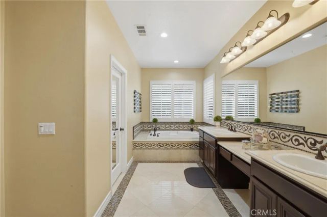 29185 Crescent Bay Court, Menifee, CA 92585