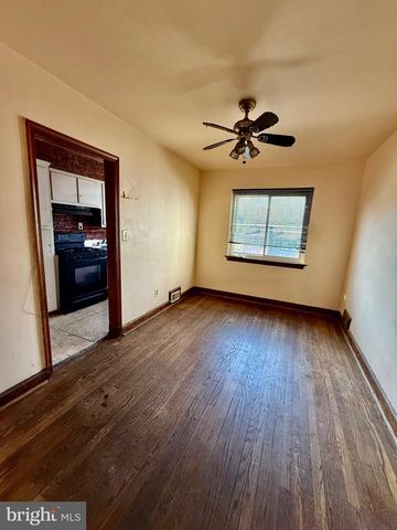 3141 LYNDALE PL SE, Washington, DC 20019